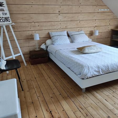 Chambres D'Hotes De Charme Sur Льо Ман Екстериор снимка