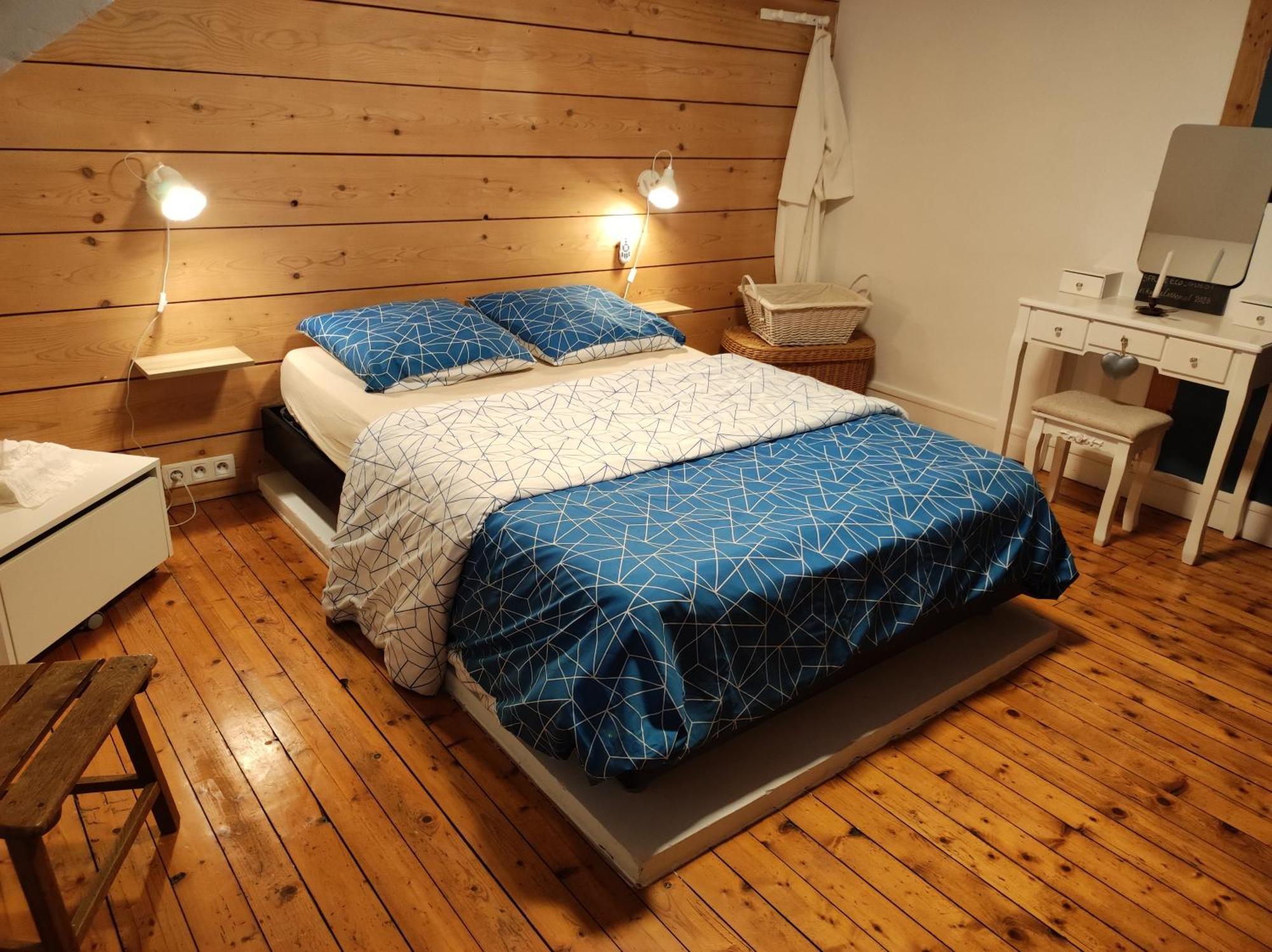 Chambres D'Hotes De Charme Sur Льо Ман Екстериор снимка